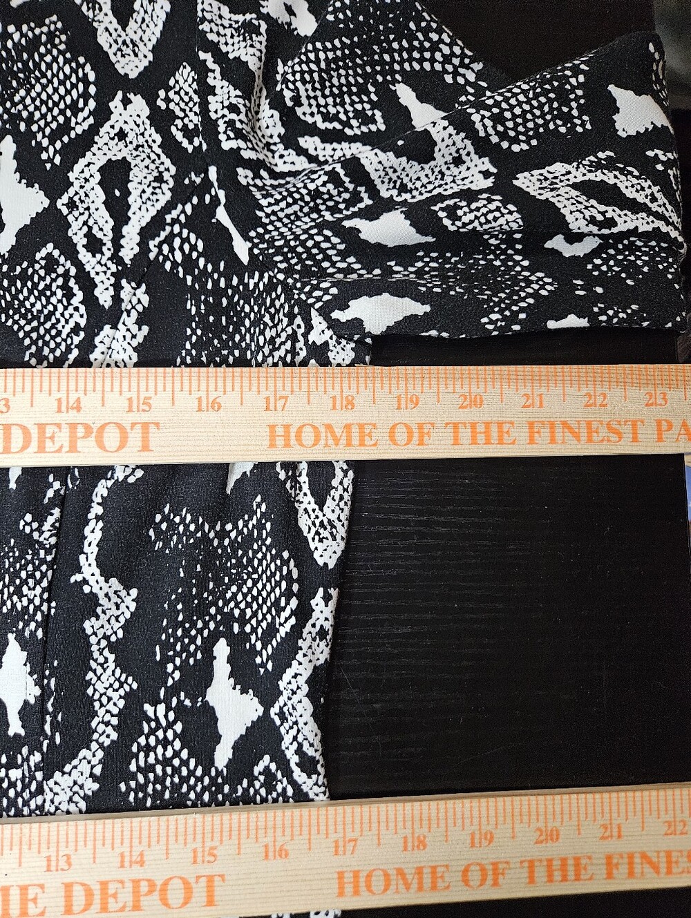 0147 J. McLaughlin Snake Print Midi Dress Large Stretch Career Office Animal - Picture 11 of 12